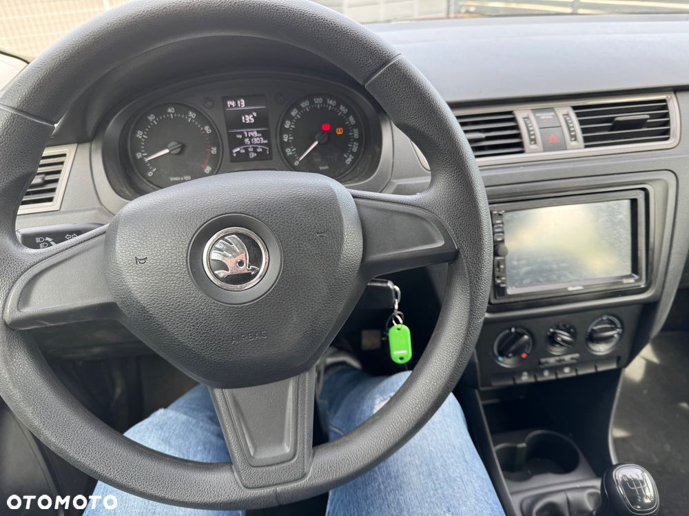 Skoda RAPID - 10