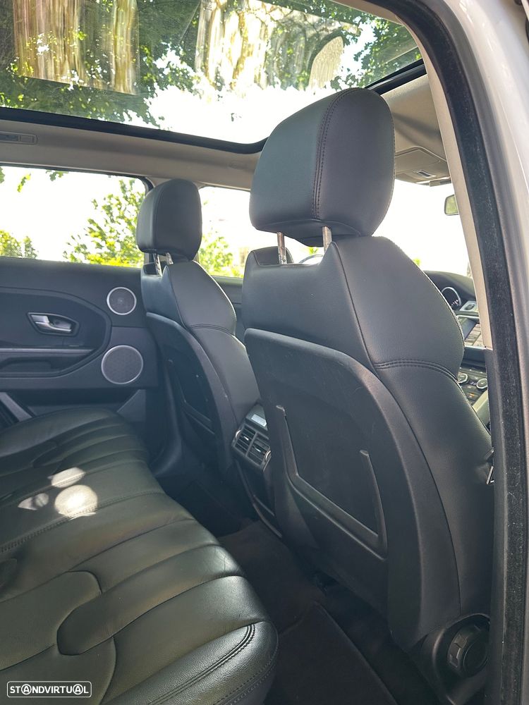 Land Rover Range Rover Evoque 2.2 eD4 Dynamic - 32
