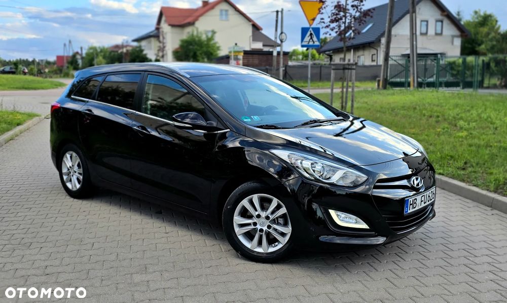 Hyundai i30 i30cw 1.4 Fifa World Cup Edition - 7