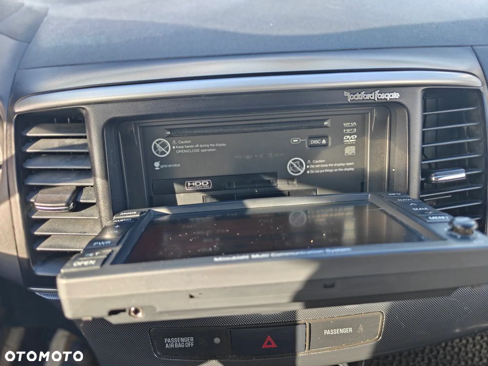 Mitsubishi Lancer - 23