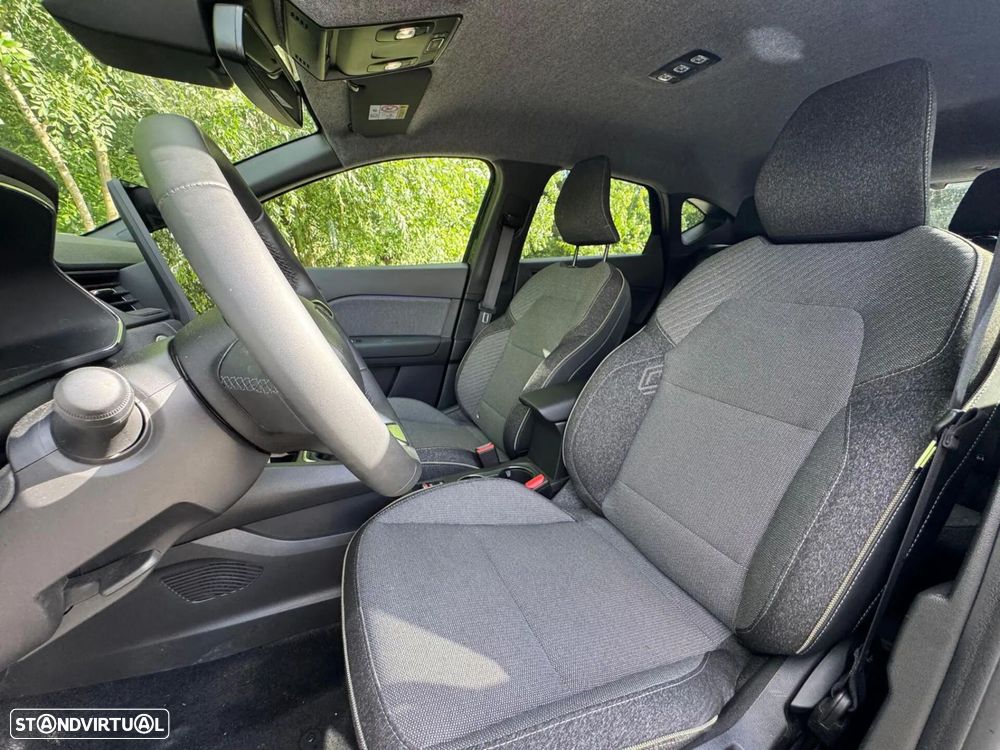 Renault Captur 1.0 TCe Techno - 25