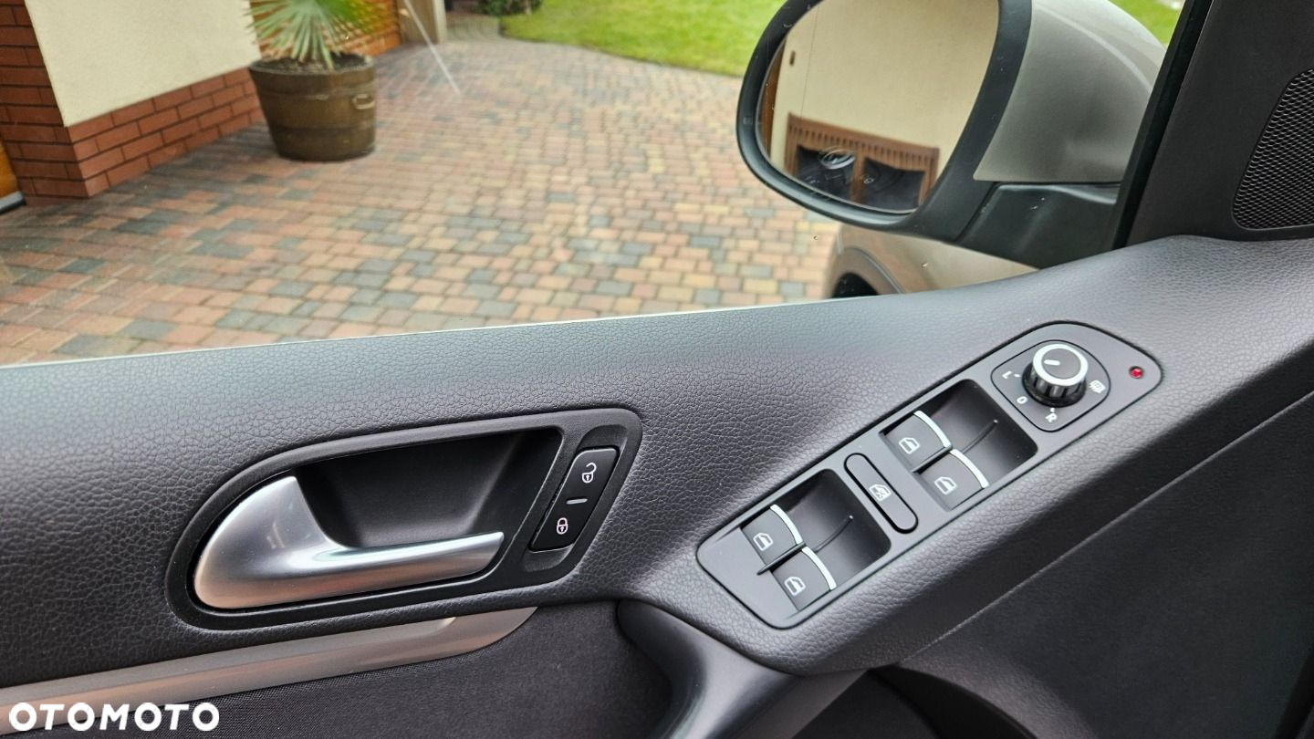 Volkswagen Tiguan 2.0 TDI DPF 4Motion Life - 24