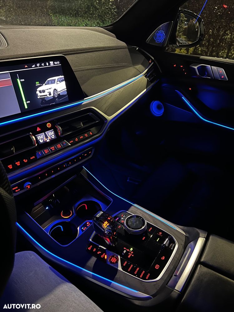 BMW X7 M50i - 11