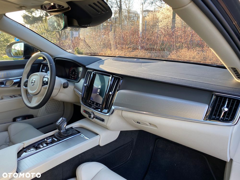 Volvo S90 D4 Inscription - 11