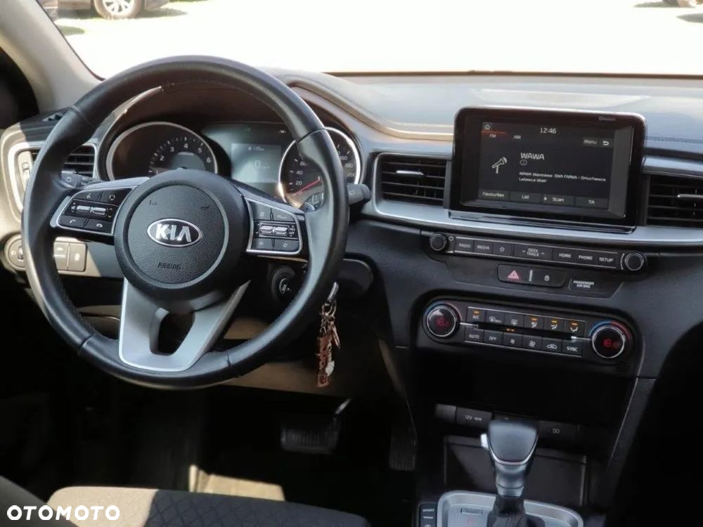 Kia Ceed 1.4 T-GDI M DCT - 23
