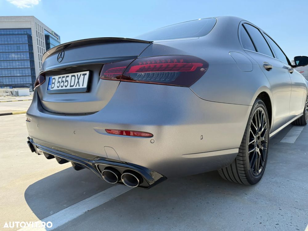 Mercedes-Benz E 200 9G-TRONIC Avantgarde - 32
