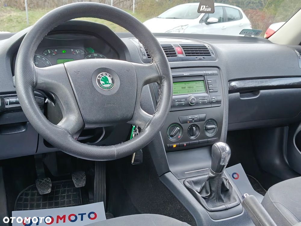 Skoda Superb 2.0 Prestige - 15