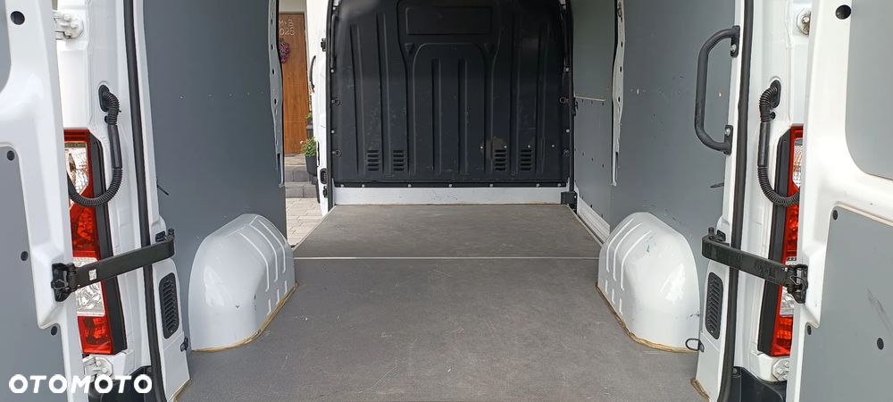 Renault Master - 17