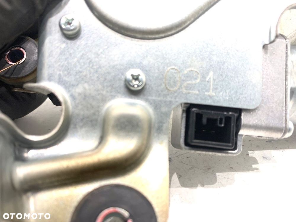 SILNIK WYCIERACZEK TYŁ  SUZUKI IGNIS III (MF) 2016 - 2022 1.2 (ATK412) 66 kW [90 KM] benzyna 2016 - - 5