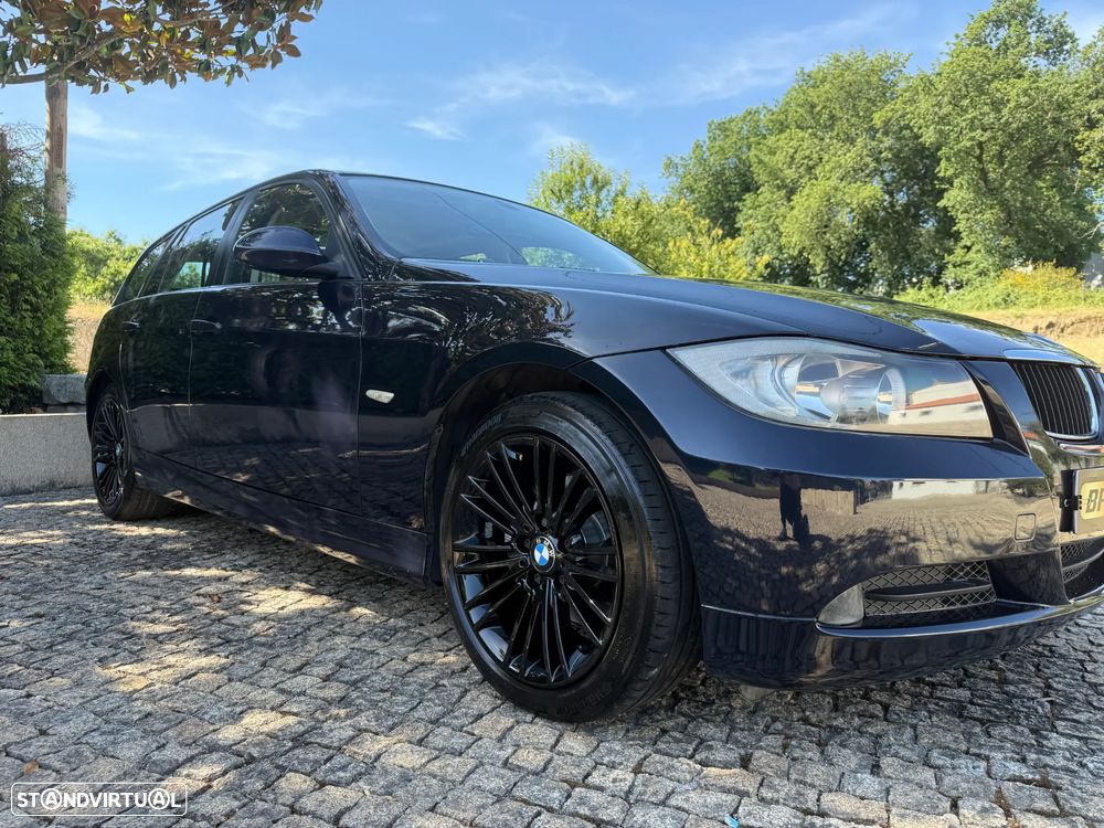 BMW 320 - 13