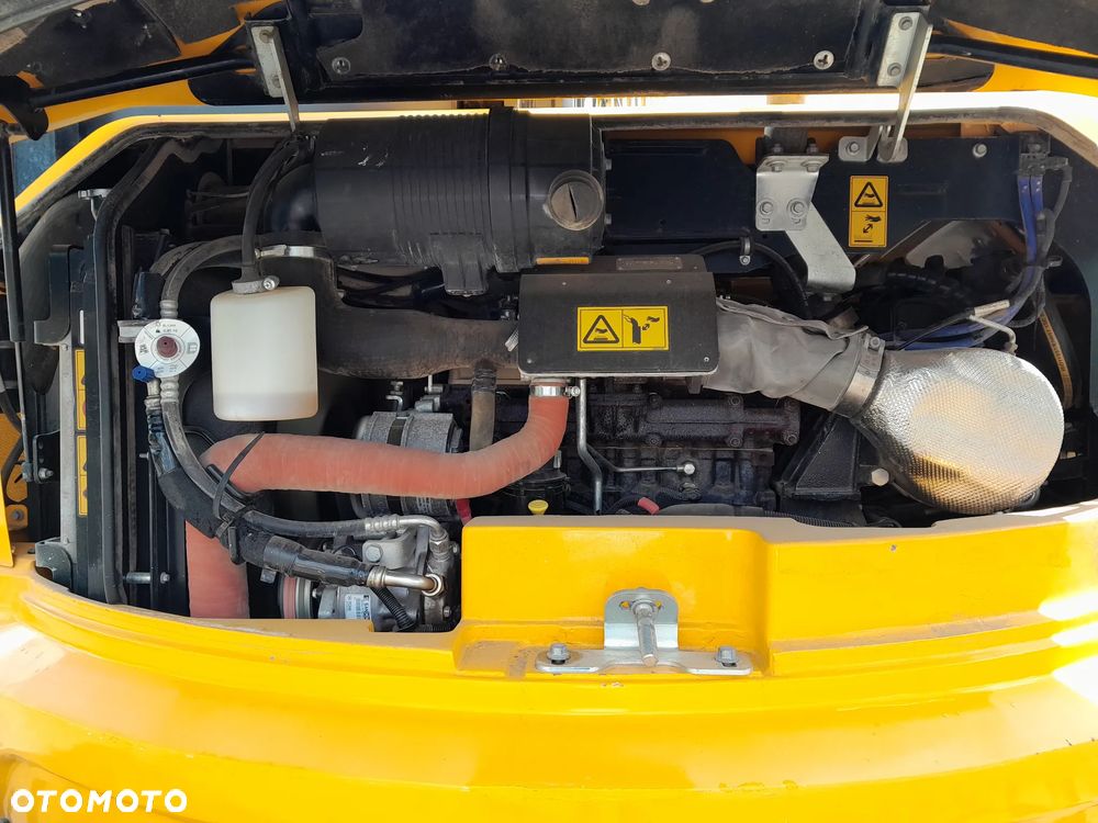 JCB 90Z-2  2022R - 19