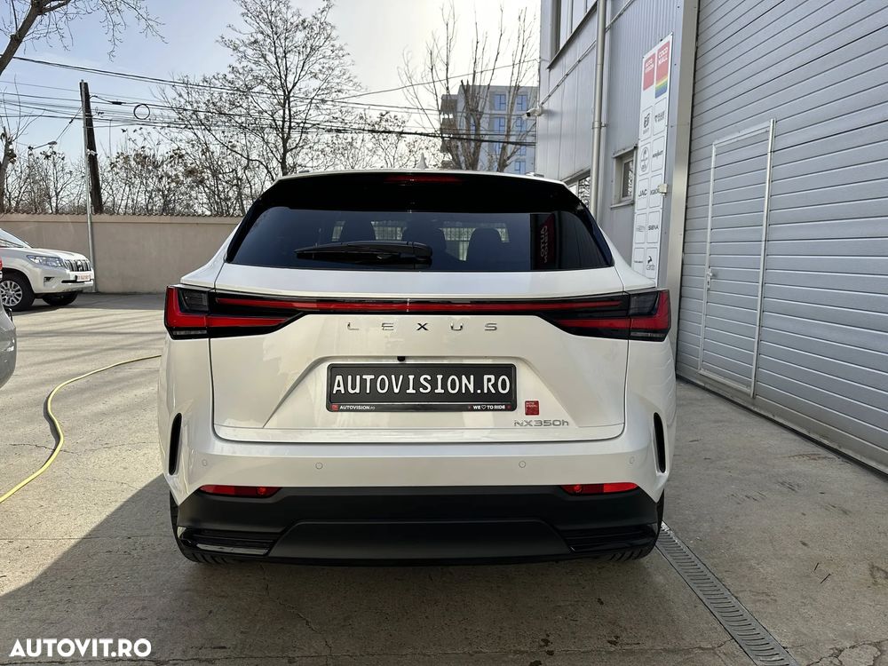 Lexus Seria NX - 6