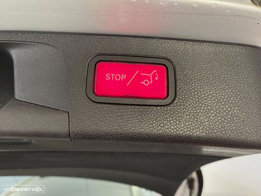 Mercedes-Benz E 220 d 4-Matic All Terrain Avantgarde - 51