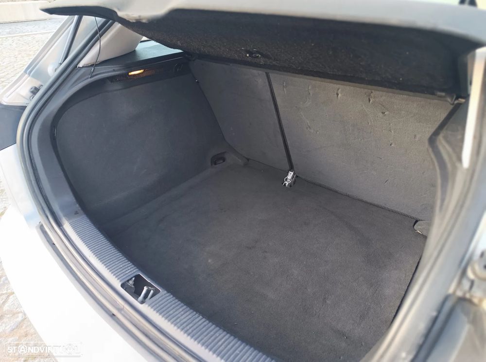 Audi A3 Sportback 1.6 FSi - 8