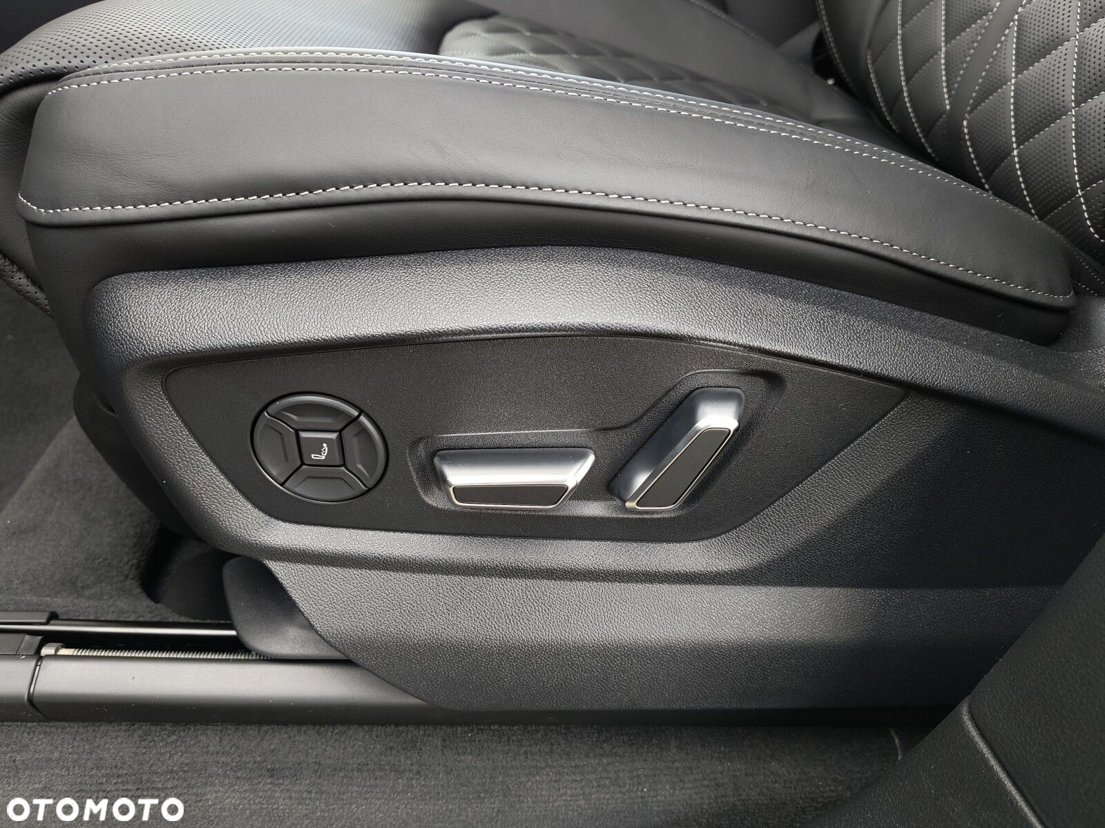 Audi SQ7 TFSI Quattro Tiptronic - 37