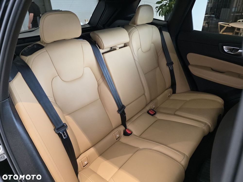 Volvo XC 60 - 16