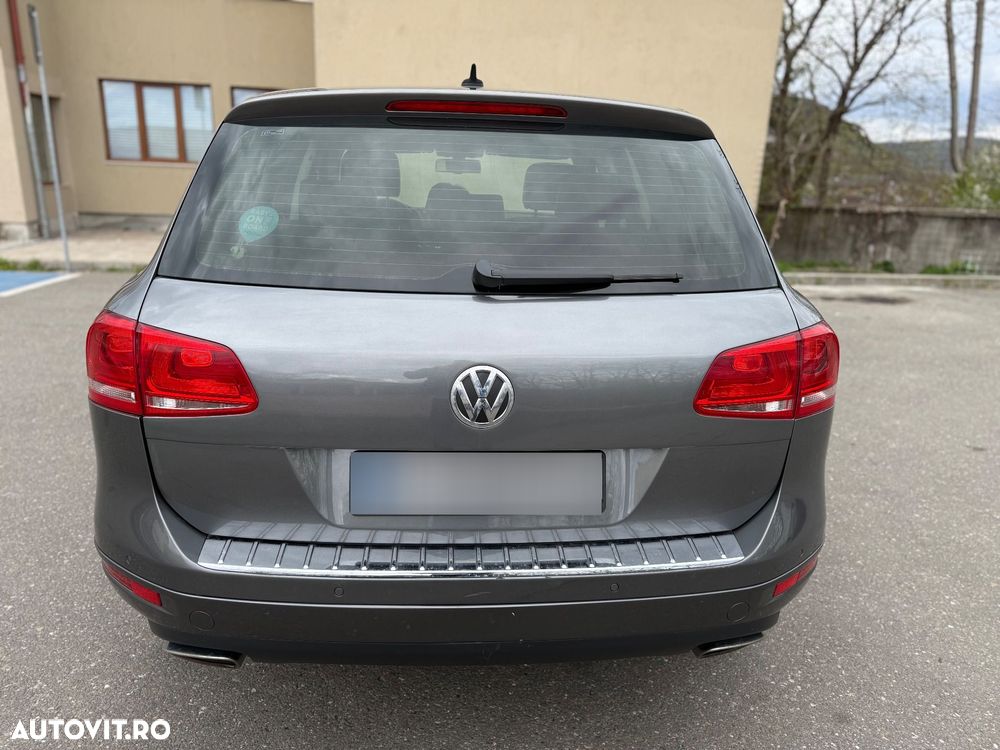 Volkswagen Touareg 3.0 V6 TDI BMT - 12