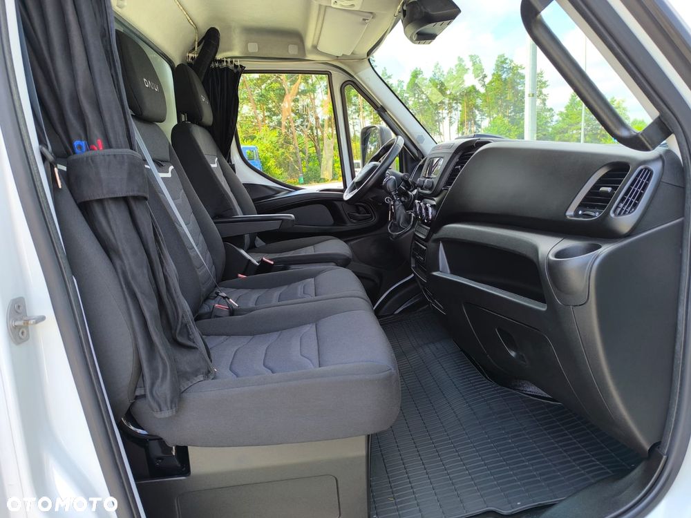 Iveco Daily 70C18 WINDA 1000kg, Sypialnia, 6.50m, 16Palet, 2xFirana + Zsuwany Dach! - 22