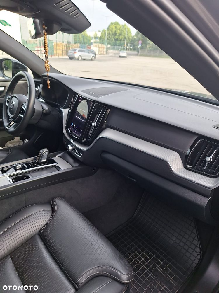 Volvo XC 60 B5 D AWD Geartronic RDesign - 35