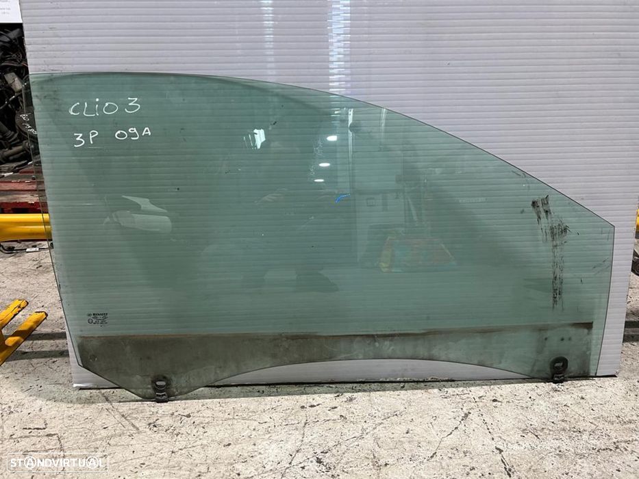 Vidro porta direito Renault Clio 3 de 2009 - 1