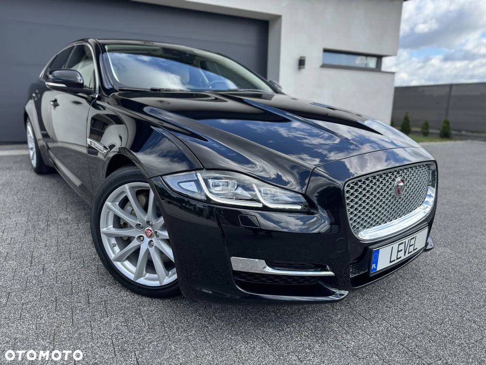 Jaguar XJ 3.0 V6 Premium Luxury - 1