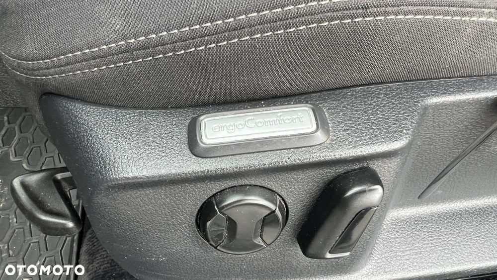 Volkswagen Passat 2.0 TDI BMT Comfortline DSG - 21