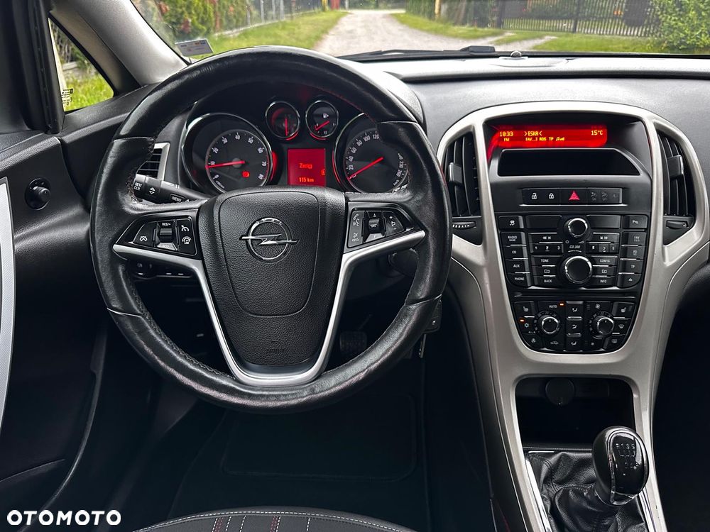 Opel Astra 1.4 Turbo - 8