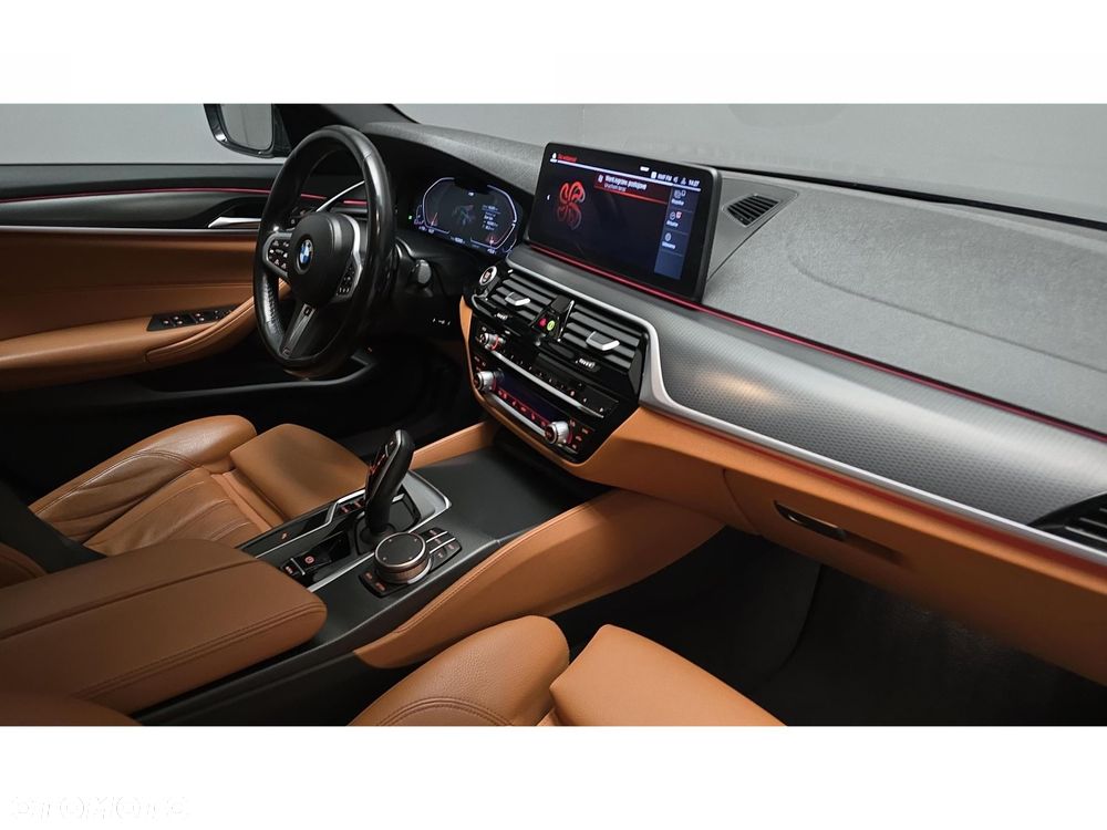 BMW Seria 5 - 27