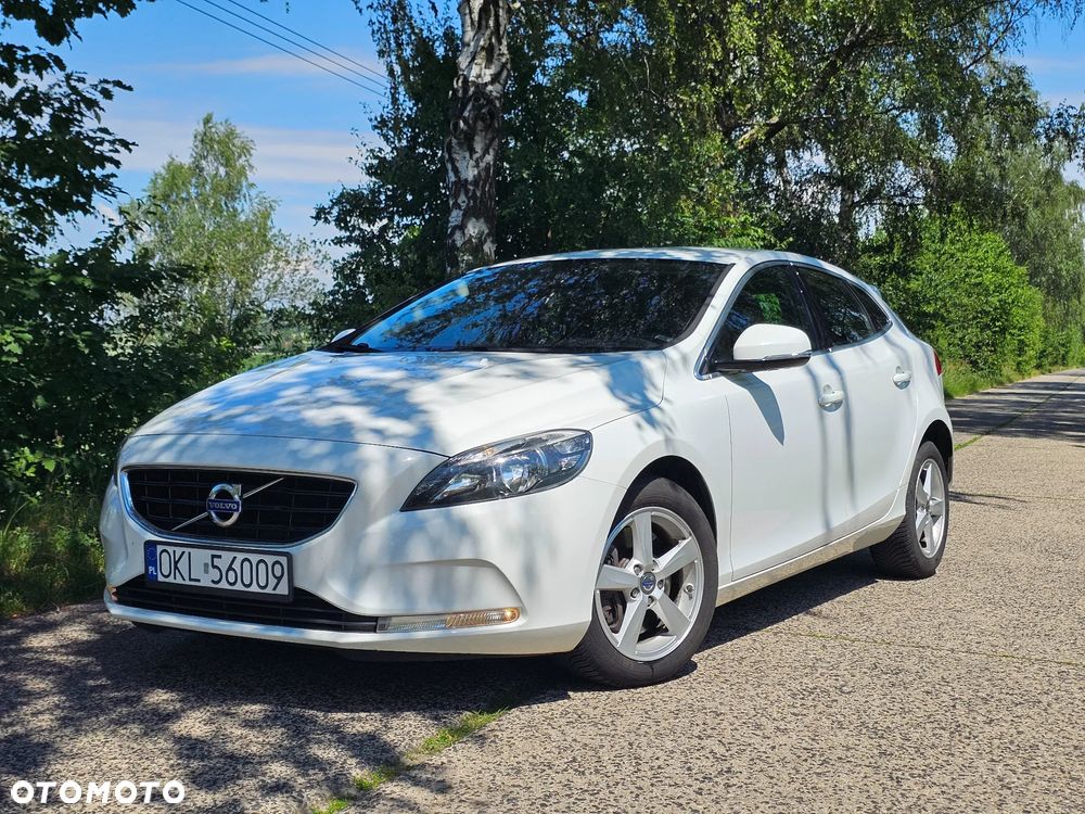 Volvo V40 D3 Momentum - 1