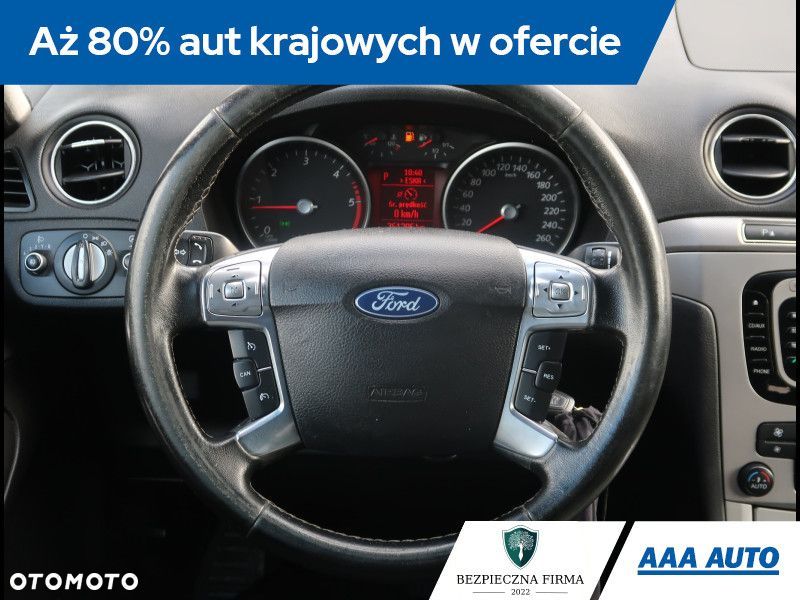 Ford Galaxy - 21