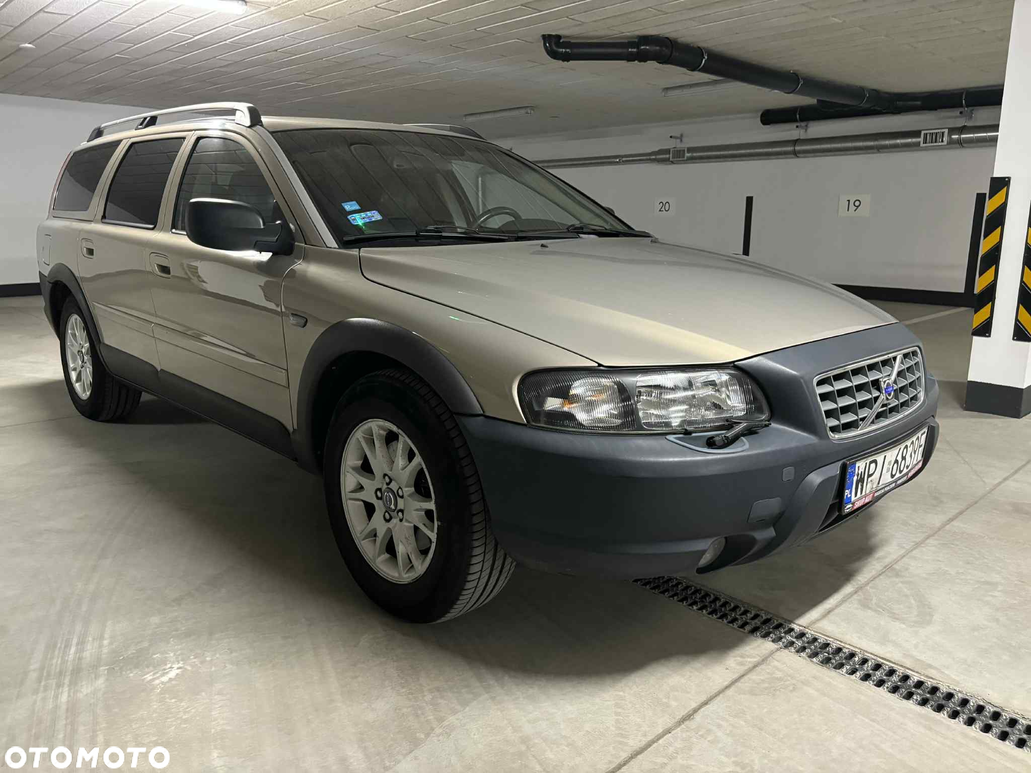 Volvo XC 70 - 2