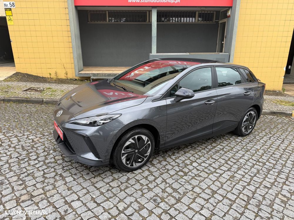 MG MG4 51 kWh Standard - 10