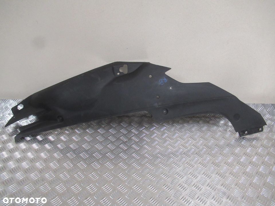 OSŁONA BŁOTNIKA PRAWEGO AUDI R8 2006-2015 rok - 4