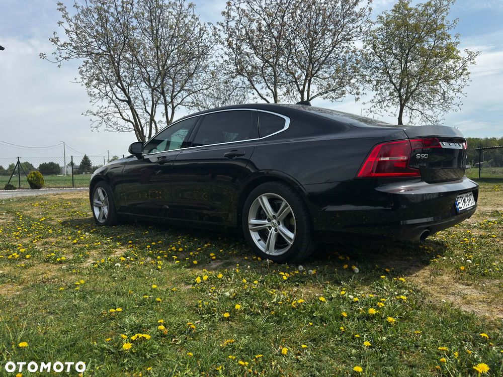 Volvo S90 T5 Momentum - 4