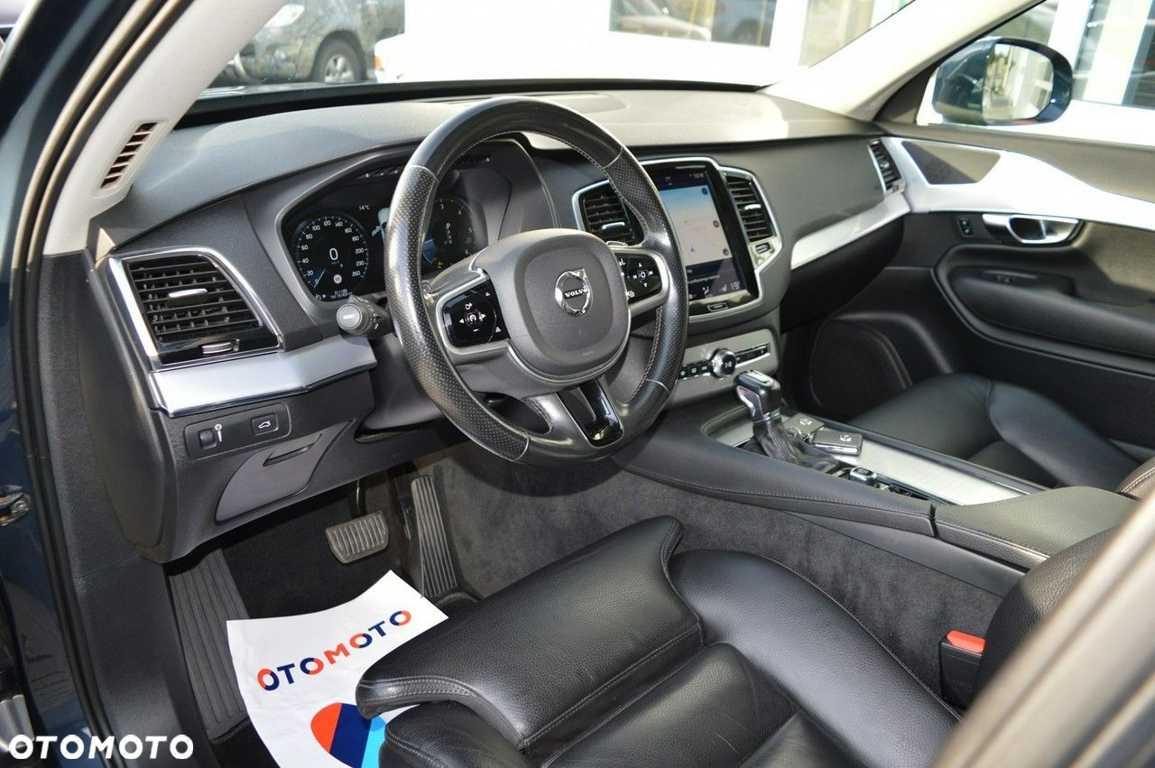 Volvo XC 90 D5 AWD Momentum - 17