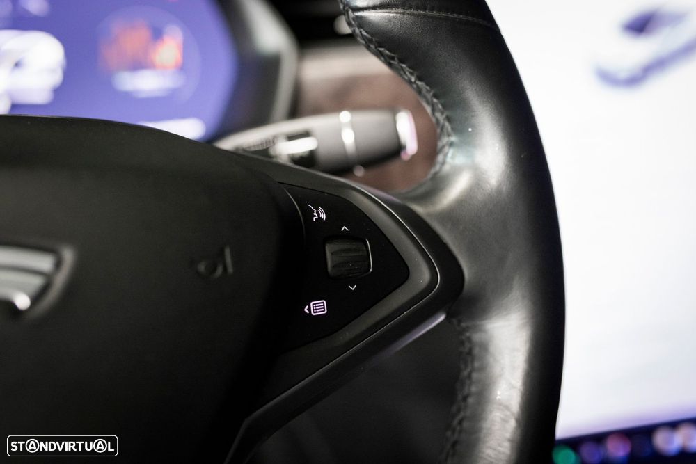 Tesla Model X Long Range - 21