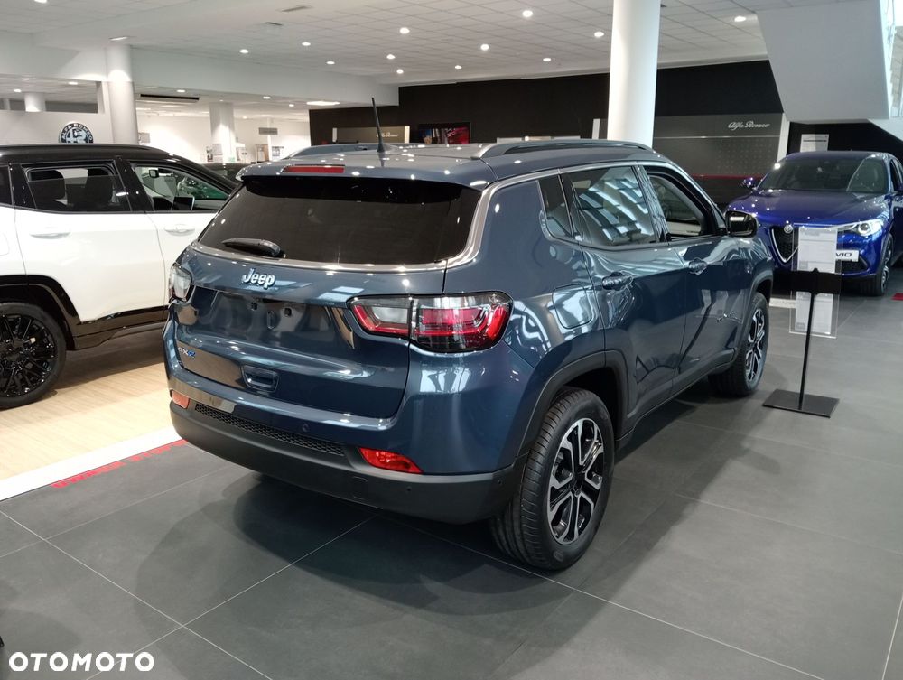 Jeep Compass 1.5 T4 mHEV Altitude FWD S&S DCT - 3