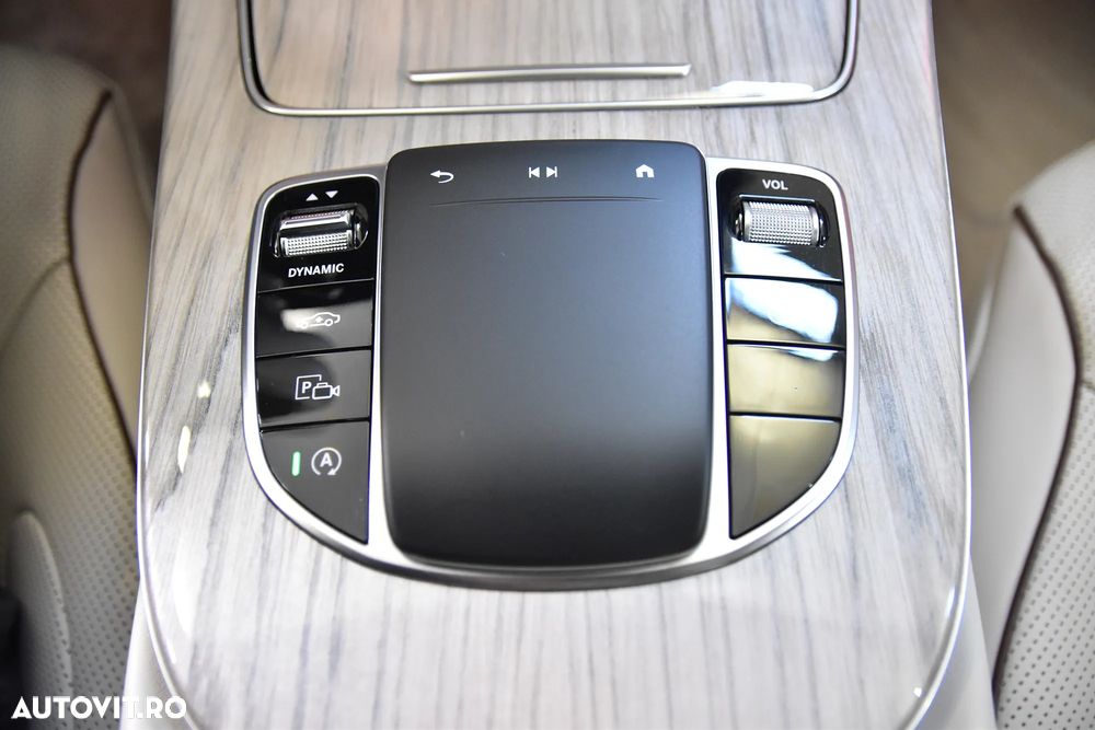 Mercedes-Benz CLS - 18