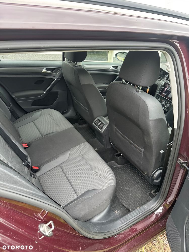 Volkswagen Golf 1.6 TDI BMT Comfortline - 8