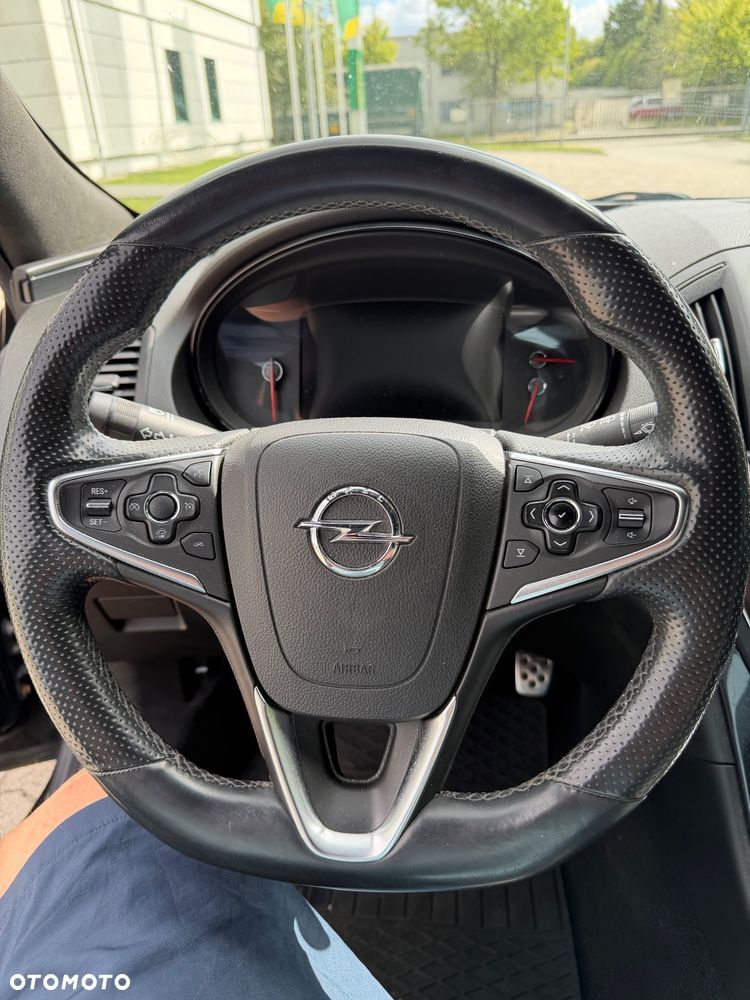 Opel Insignia - 14