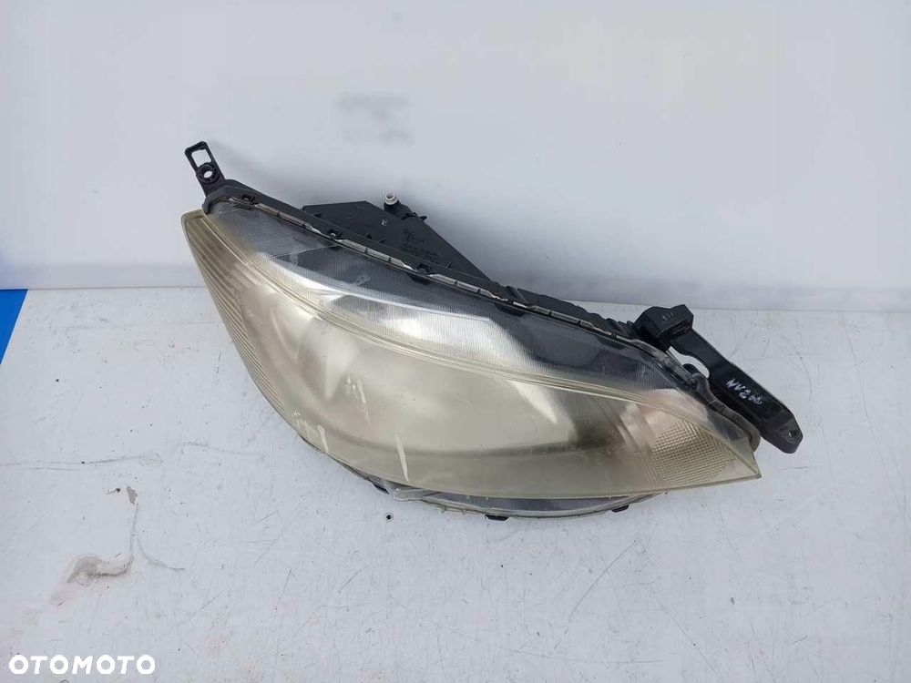 REFLEKTOR LAMPA PRZEDNIA PRZÓD NISSAN NV200 PRAWY - 2