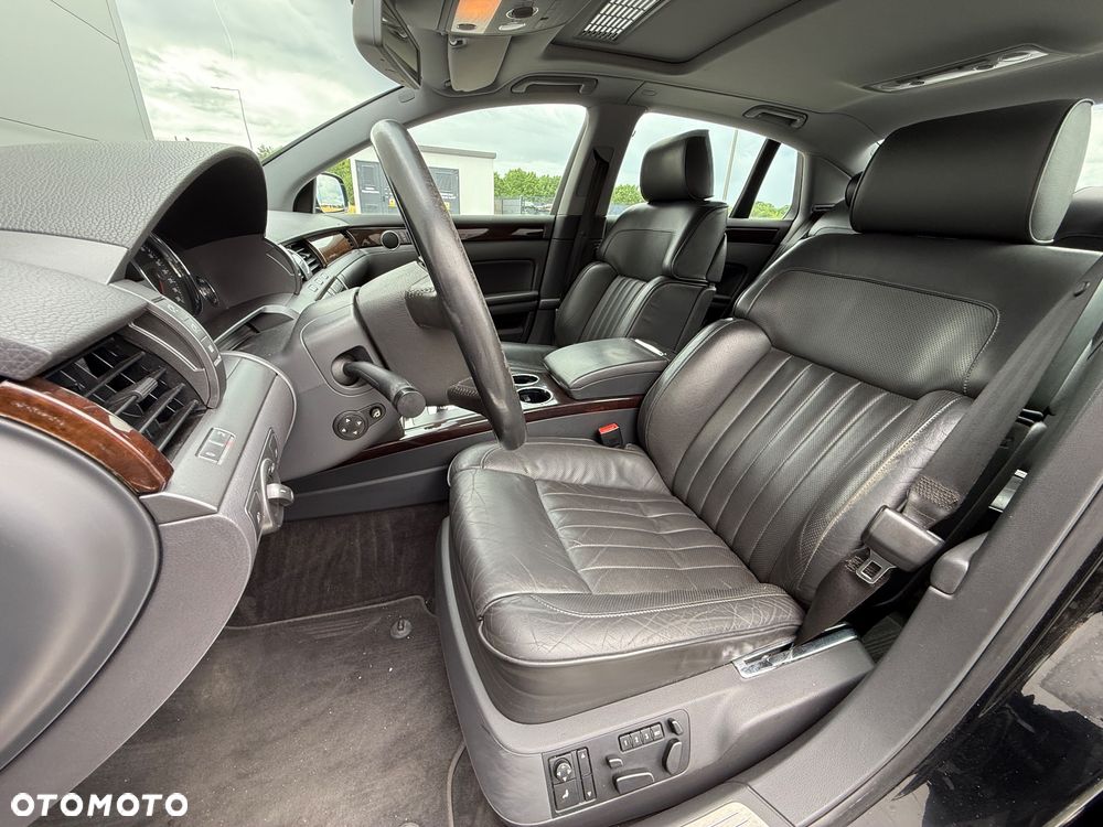 Volkswagen Phaeton 3.0 V6 TDI 4Mot (5 os.) - 13