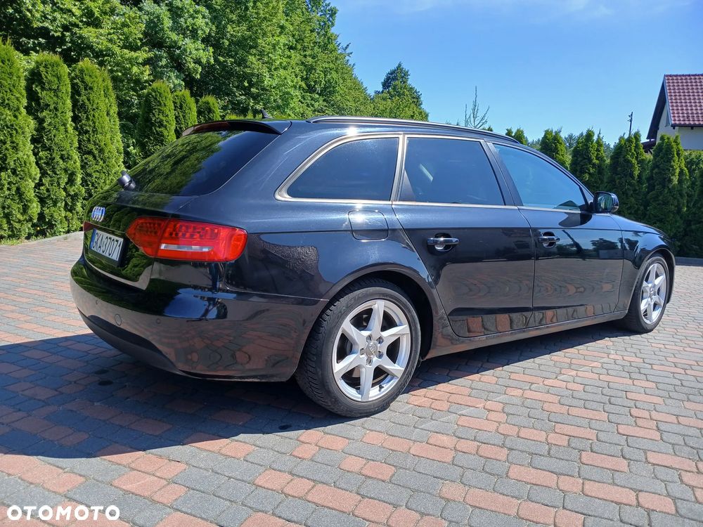 Audi A4 Avant 2.0 TDI DPF Ambition - 7