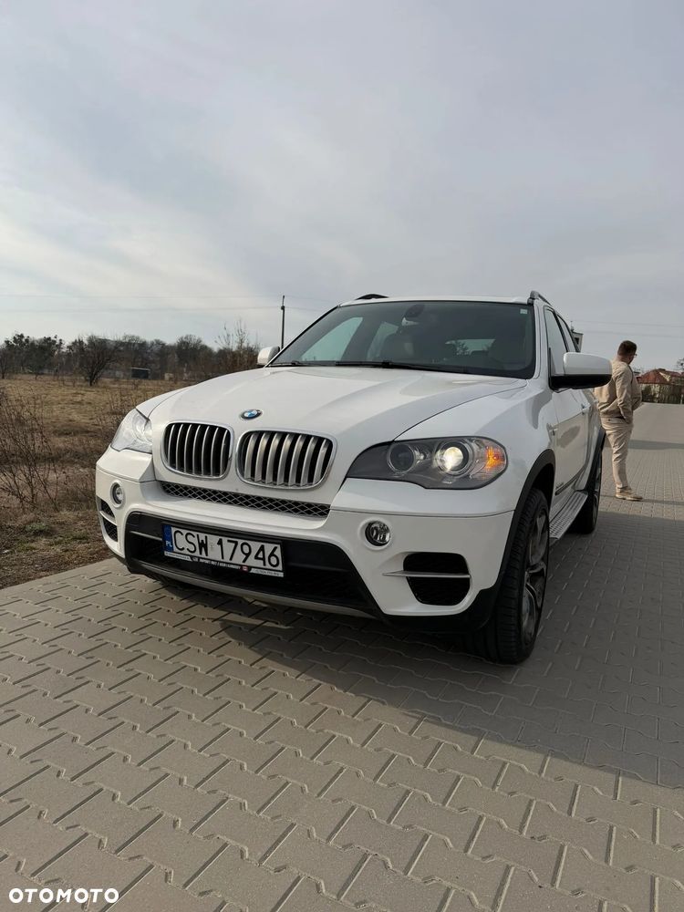 BMW X5 xDrive50i - 9