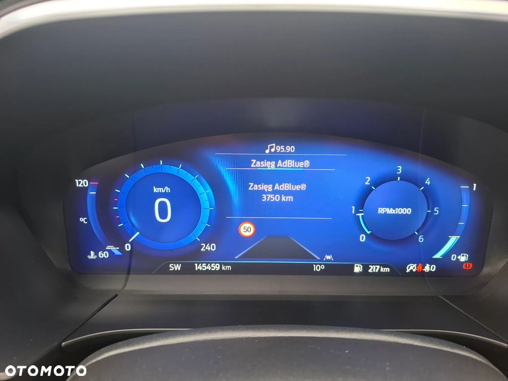 Ford Kuga - 19