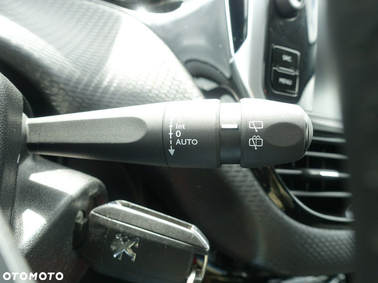 Peugeot 2008 PureTech 82 Signature - 20