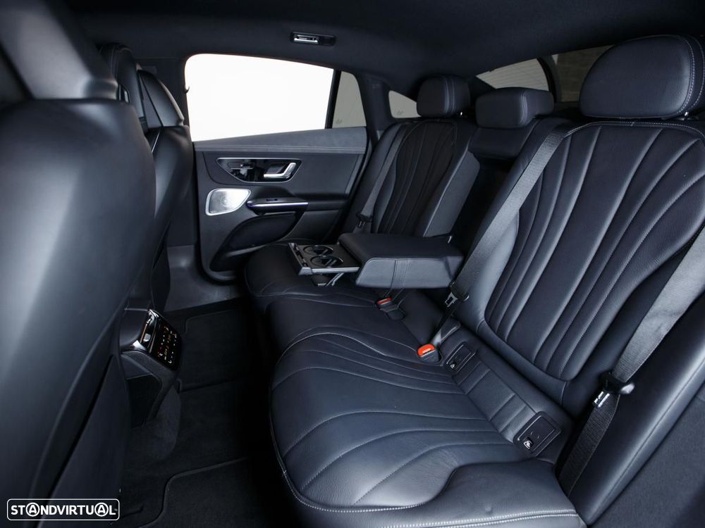 Mercedes-Benz EQE 350 Electric Art - 9