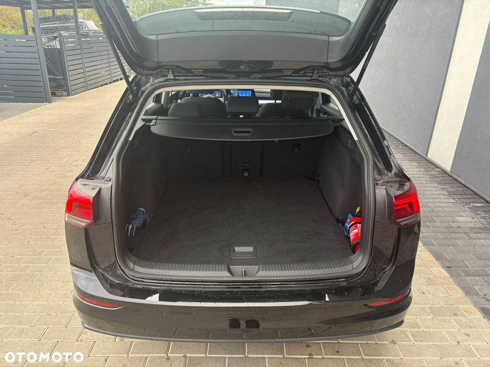 Volkswagen Golf Variant - 17