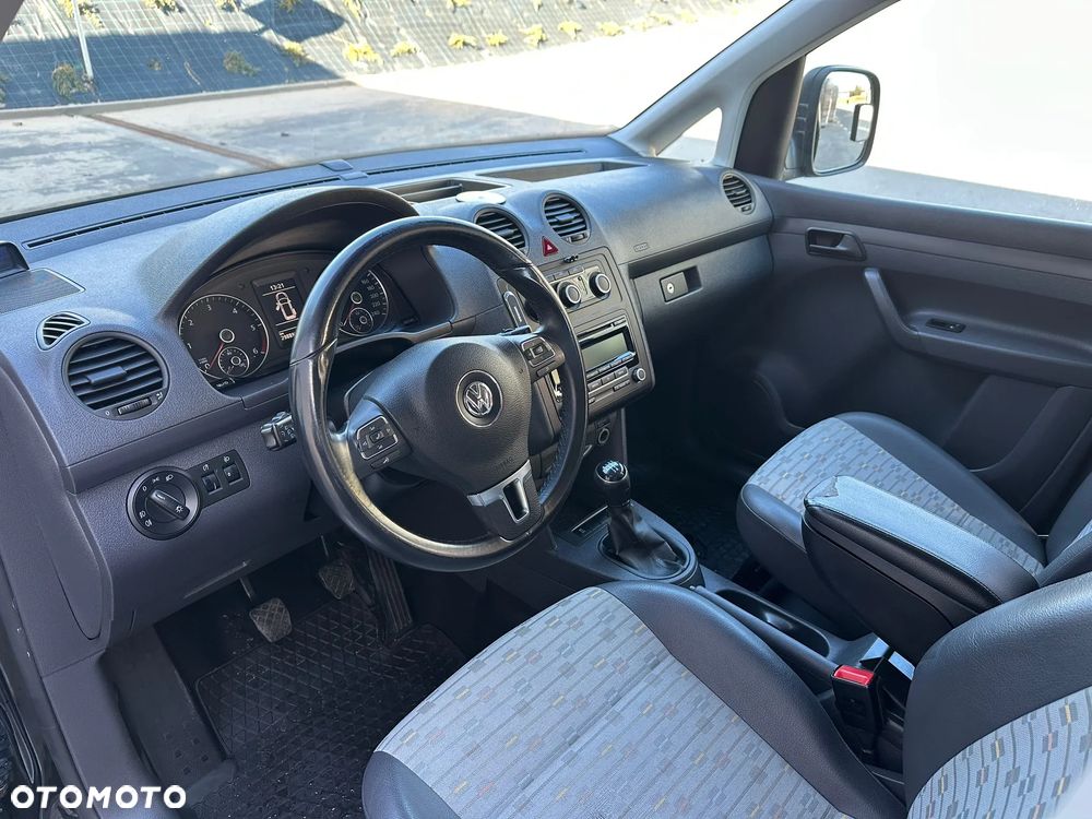Volkswagen Caddy - 5