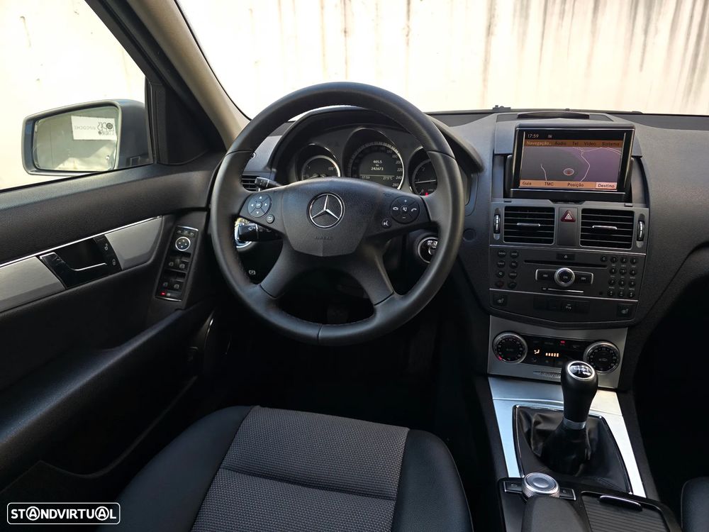 Mercedes-Benz C 220 CDi Avantgarde BlueEfficiency - 37